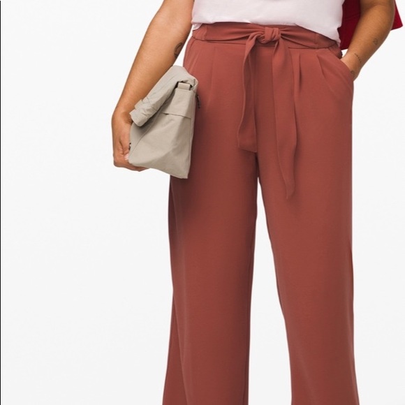 Lululemon Noir Pant - Picture 3 of 8